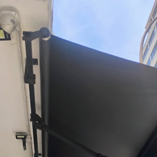 Toldo de braço mecânico com lona vinílica